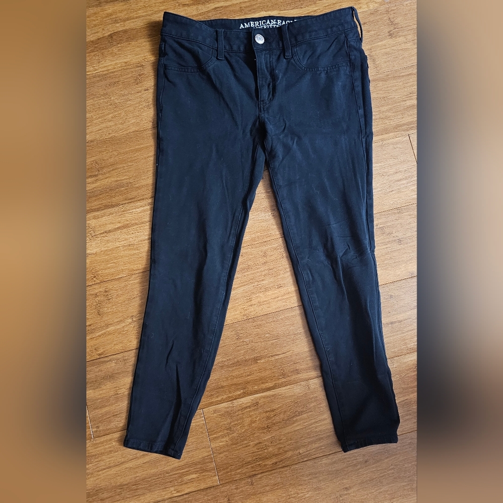 Black American Eagle Outfitters Super Strech Jegging Size 8 Short